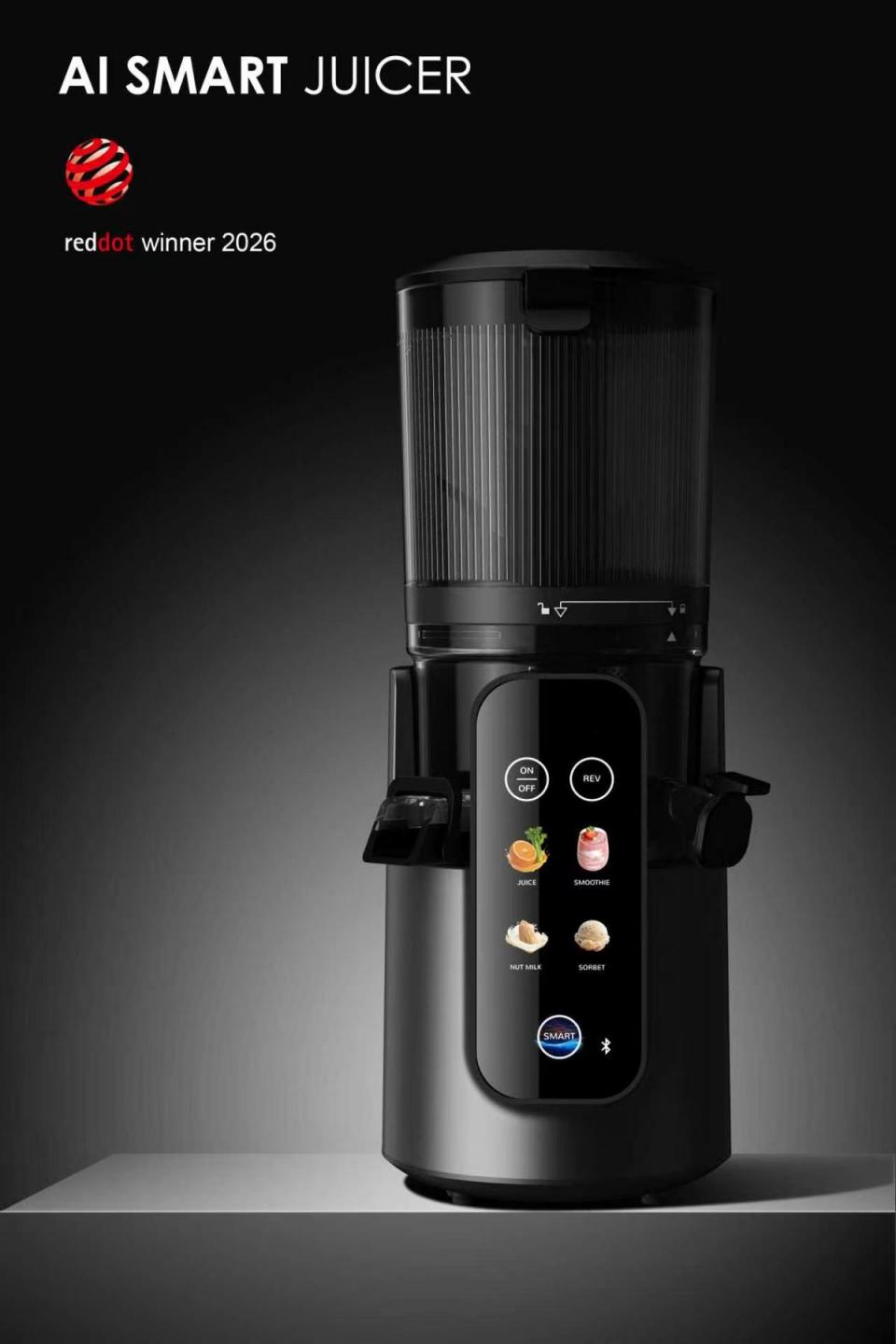 AI MODEL SHOW Apex series slow juicer — Red Dot Award 2026 winner