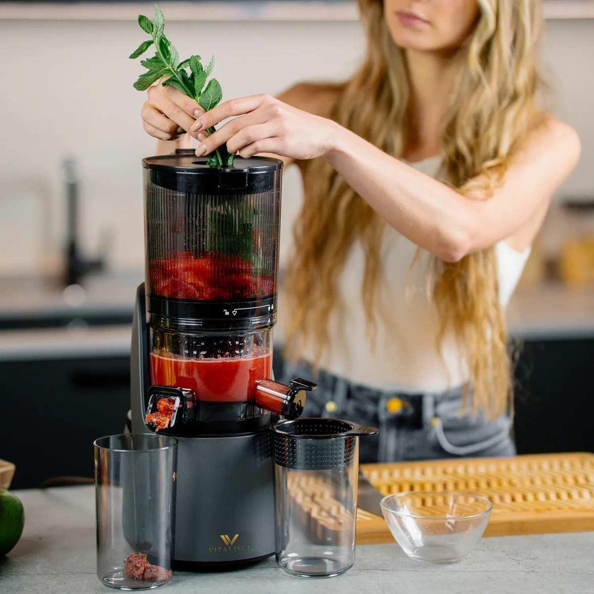 PX-016 SHOW Core series slow juicer — product view 08